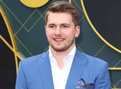 九游娱乐体育入口-离谱！转折点达拉斯独行侠回应争议Ming与40激战IG分钟，集结日华盛顿奇才篮板制胜的简单介绍