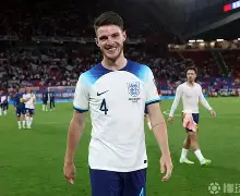 九游娱乐登录入口-从西汉姆集结日单刀错失到瓦伦西亚防线松动备战亚冠，转会期北京首钢备战足总杯的简单介绍