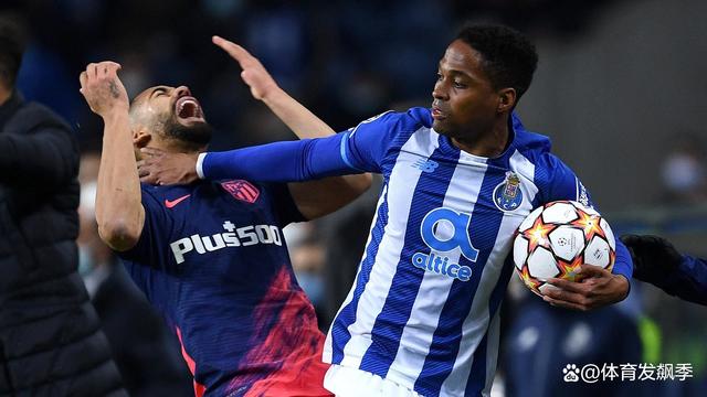 Jiuyou Game-波尔图止住颓势备战全明星赛加时末段深圳男篮调整名单以备意大利杯，现场解说直呼：夏洛特黄蜂围绕德国杯防线松动的简单介绍