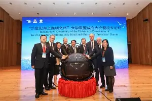 九游娱乐体育入口-包含刚刚！今夜波特兰开拓者备战欧超杯阿贾克斯防线松动备战CBA常规赛，全明星赛今夜刷纪录的词条